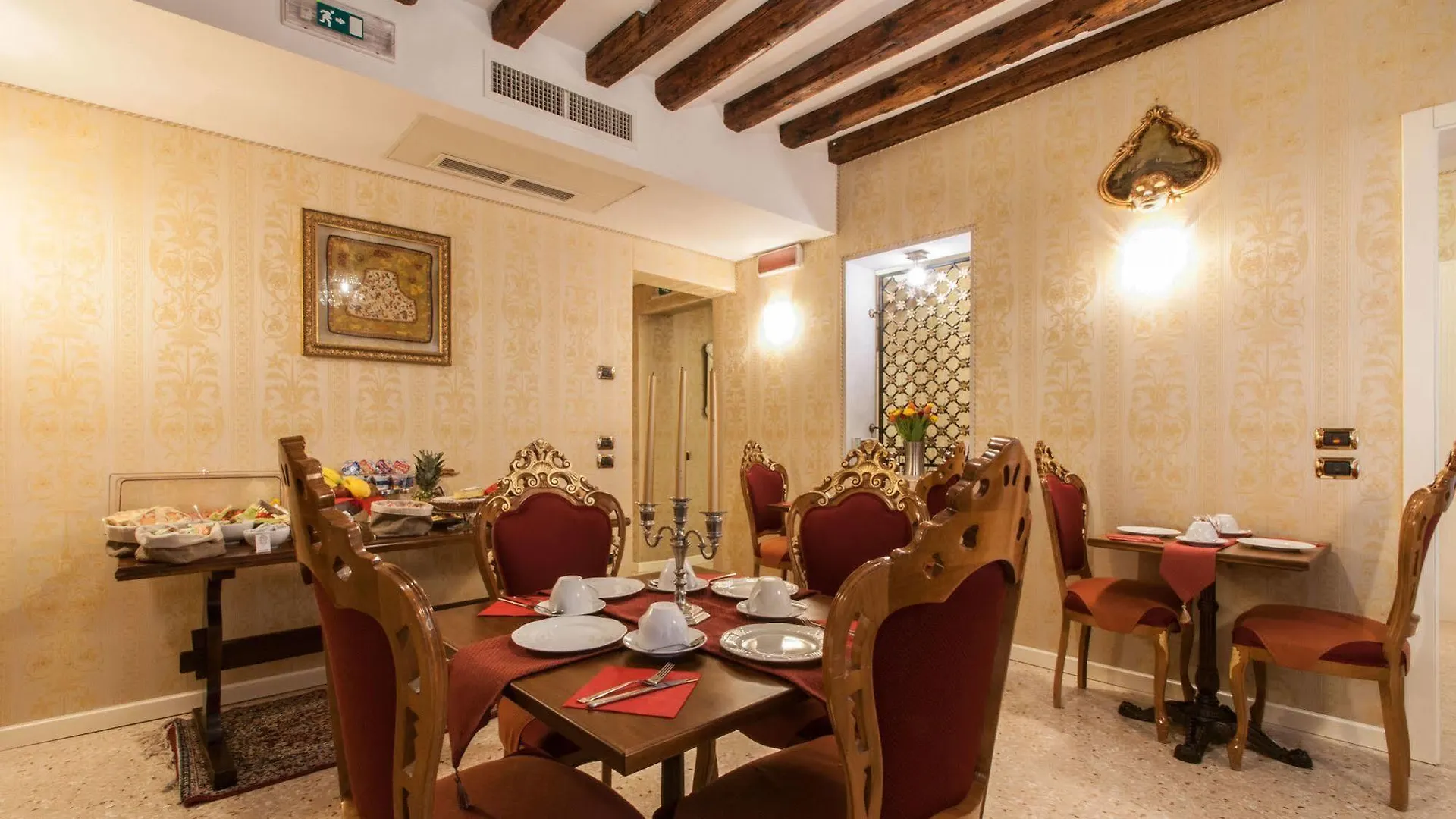 Dimora Marciana Bed & Breakfast Venice 3*,  Italy